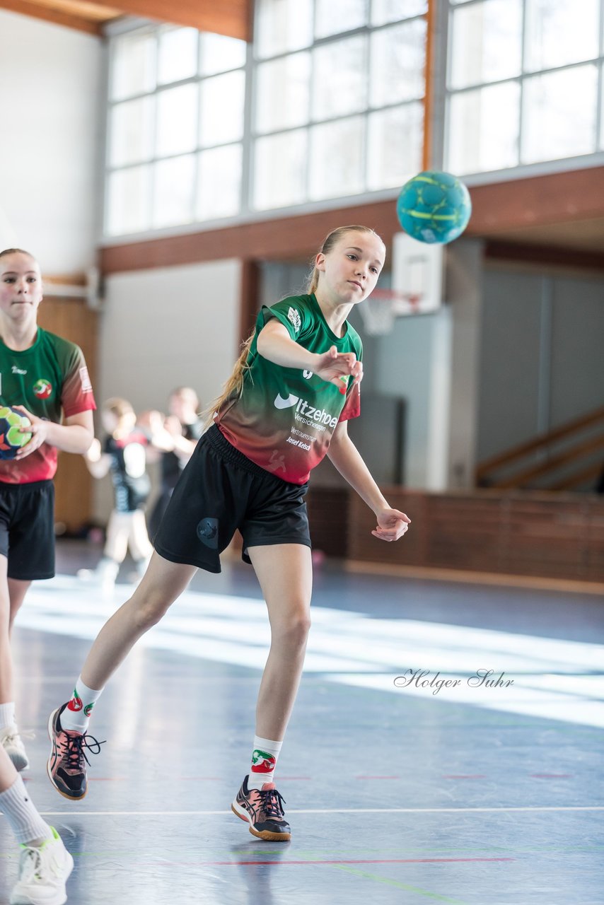 Bild 17 - wDJ HSG Kremperheide/Muensterdorf - TSV SR Schuelp : Ergebnis: 26:5